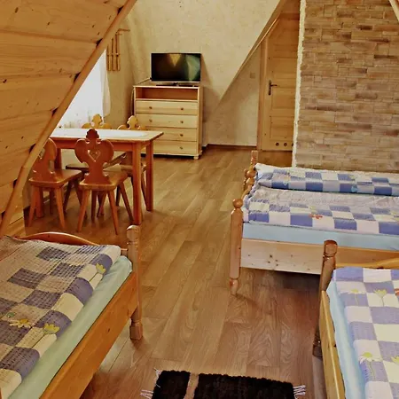 Homestay szállás Granaty