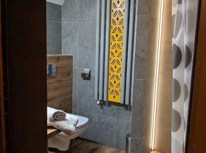 Alloggio in famiglia Granaty Zab